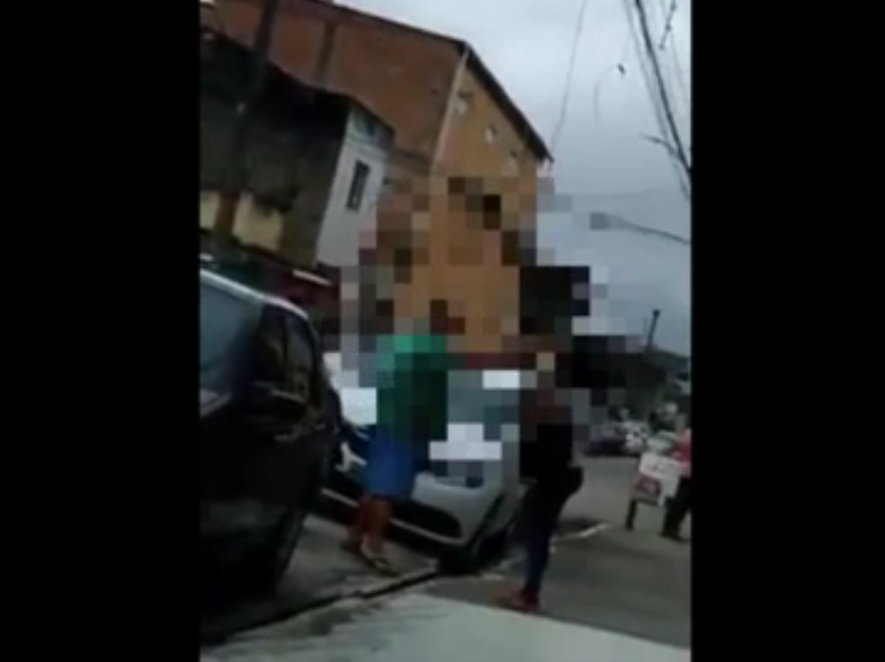 Polícia não informou se o homem foi detido (Foto: Reprodução/G1)