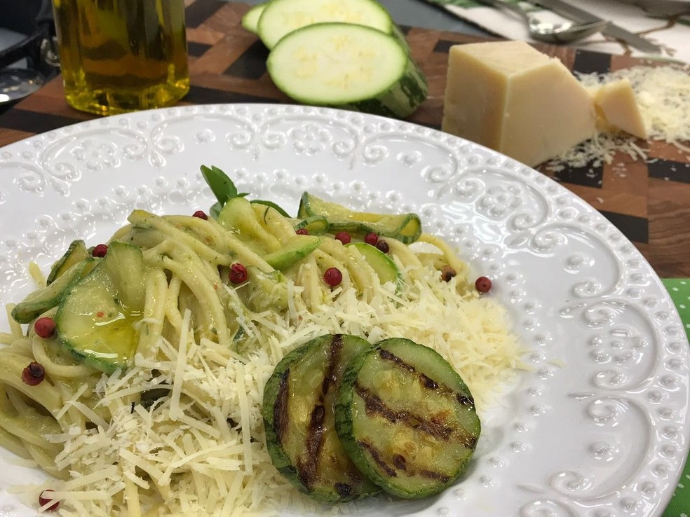 Receitas Com Abobrinha Veja Como Preparar Espaguete Salada E