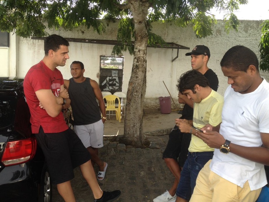 Jogadores do Treze desmentem diretoria e revelam que nÃ£o rescindiram contrato