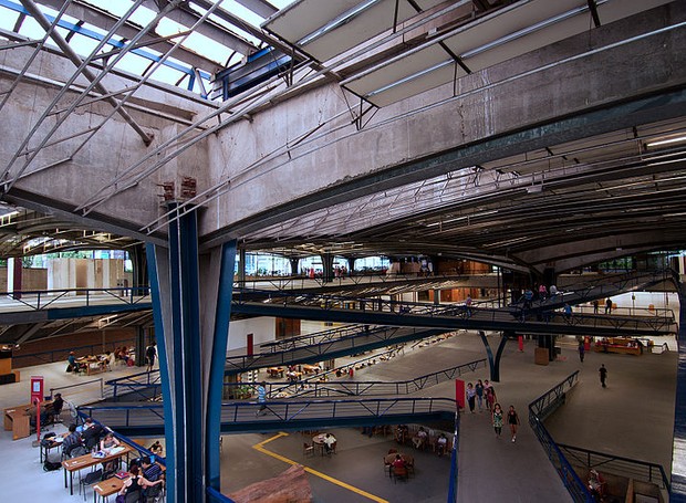 O Centro Cultural de São Paulo (CCSP) é um marco na arquitetura de São Paulo (Foto: Marcio De Assis/WikimediaCommons)
