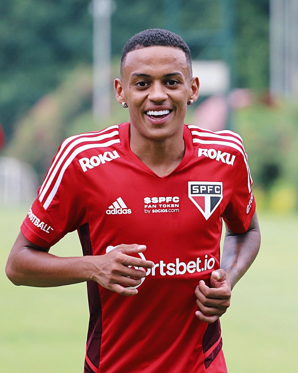 Esperança no profissional, Caio Matheus volta ao sub-20 para retomar ritmo de jogo após lesão
