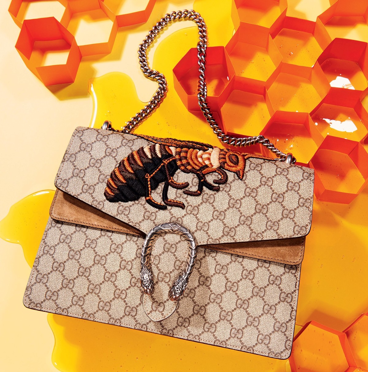 Queen bee Dionysus Bag, da Gucci, ganha companhia de abelha Moda vogue