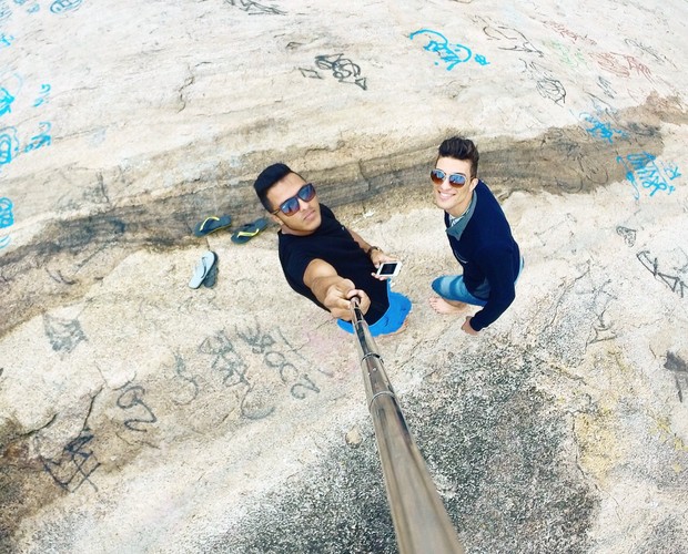 Momento selfie em cima da pedra (Foto: Arquivo pessoal)