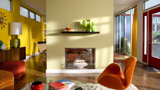 Confira 20 apartamentos com decoração colorida de até 100 m² para se inspirar