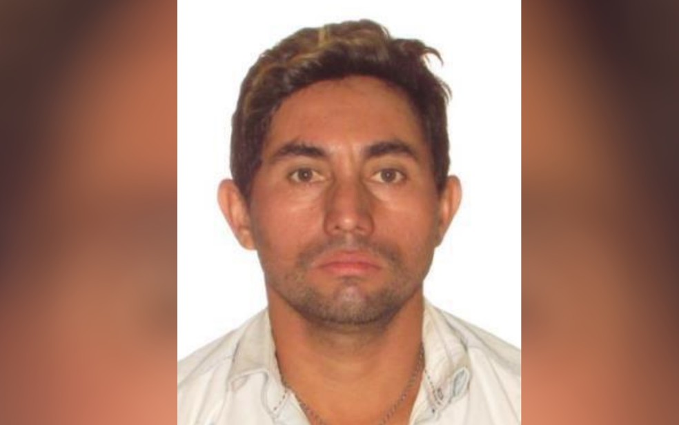 Adailson Tinoco da Silva, suspeito de matar o patrão — Foto: Reprodução/TV Anhanguera