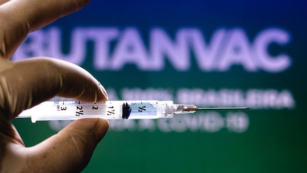 BBC- De acordo com as informações disponíveis, a Butanvac é uma vacina feita a partir de um vírus que causa a doença de Newcastle em aves (Foto: Getty Images via BBC)