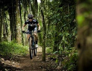 Raiza Goulão - Ciclismo Mountain Bike (Foto: Divulgação/Specialized)