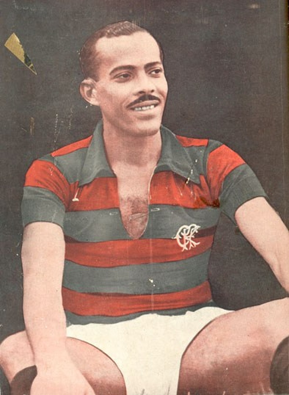 Jarbas, a Flecha Negra, é considerado oficialmente o primeiro jogador negro da história do Flamengo — Foto: Reprodução