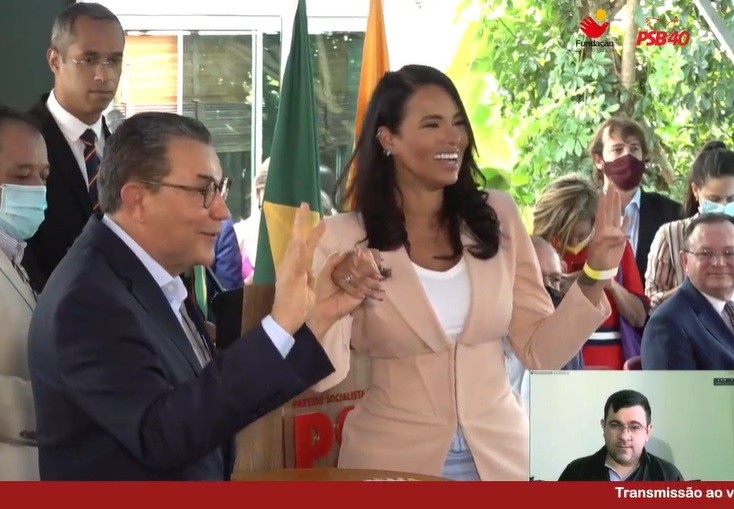Ex-BBB Ariadna Arantes se filia ao PSB para concorrer ao cargo de deputada federal 