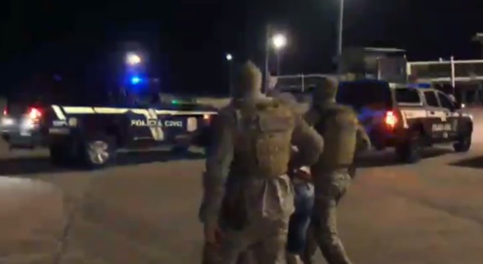 Preso no RJ é transferido para o RN — Foto: Reprodução