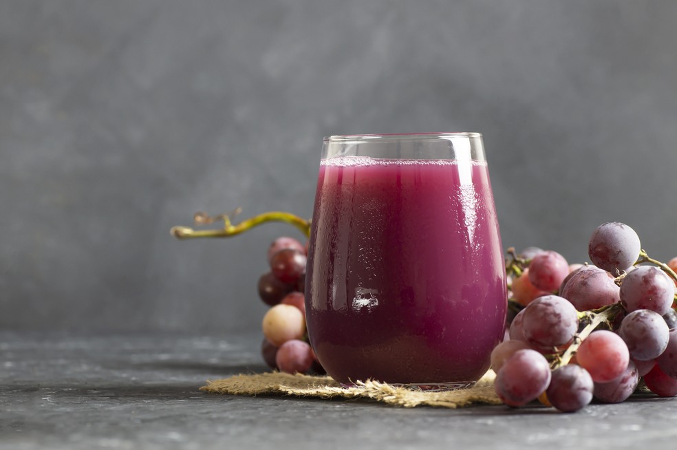 suco de uva caseiro eu atleta � Foto: Istock Getty Images