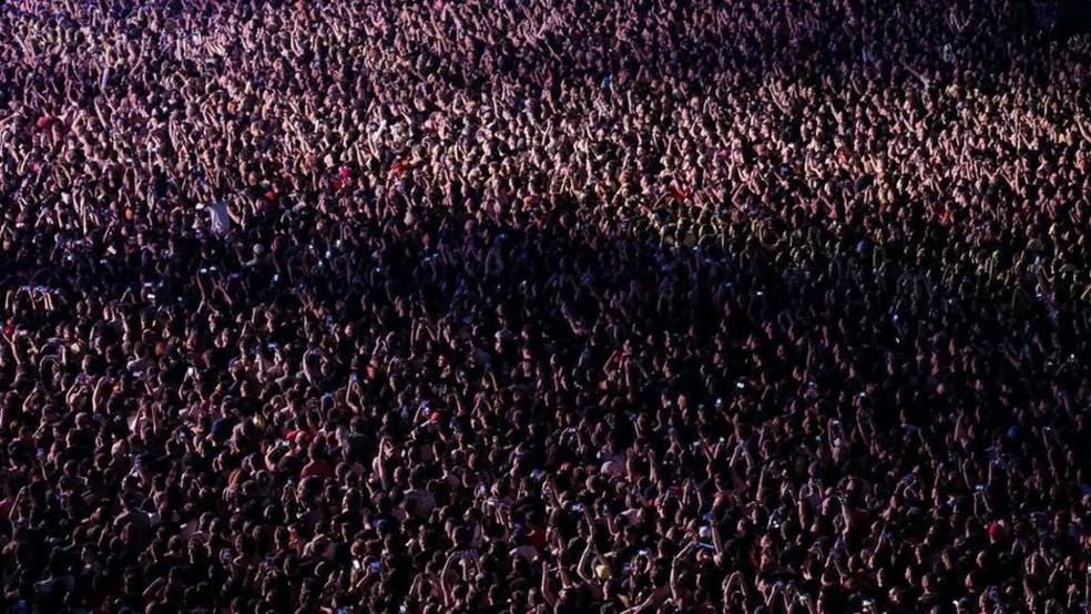 Pode ser difícil entender a escala impressionante da população humana — Foto: Getty Images