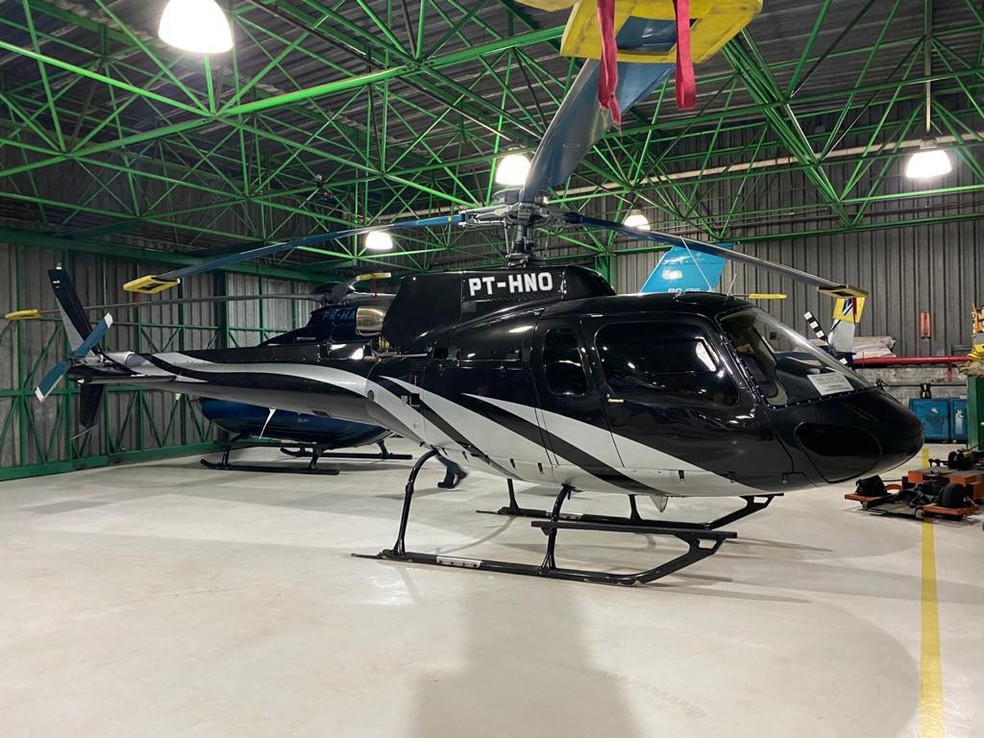 Helicóptero também foi localizado na manhã desta terça-feira (15) durante Operação Netuno — Foto: Divulgação/Polícia Civil