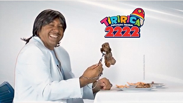 Tiririca faz paródia de Roberto Carlos na campanha de 2014