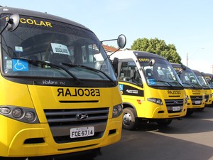 Cidades da região receberam 48 ônibus para o transporte escolar (Foto: Fabio Rodrigues/G1)