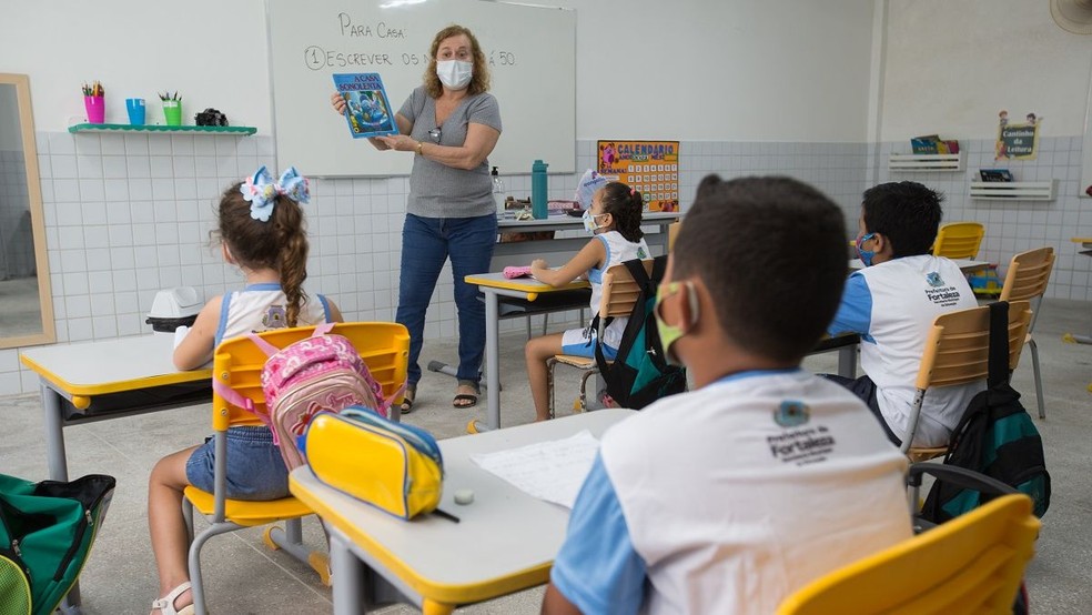 Prefeitura abre seleção para gestores escolares em Fortaleza — Foto: Fabiane de Paula/SVM