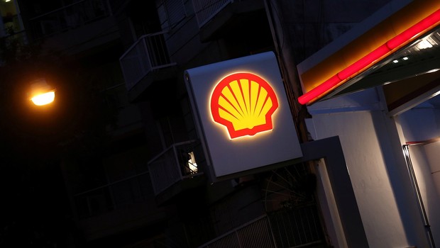 Logo da Shell é visto em posto de gasolina em Buenos Aires, na Argentina  (Foto: Marcos Brindicci/Reuters)