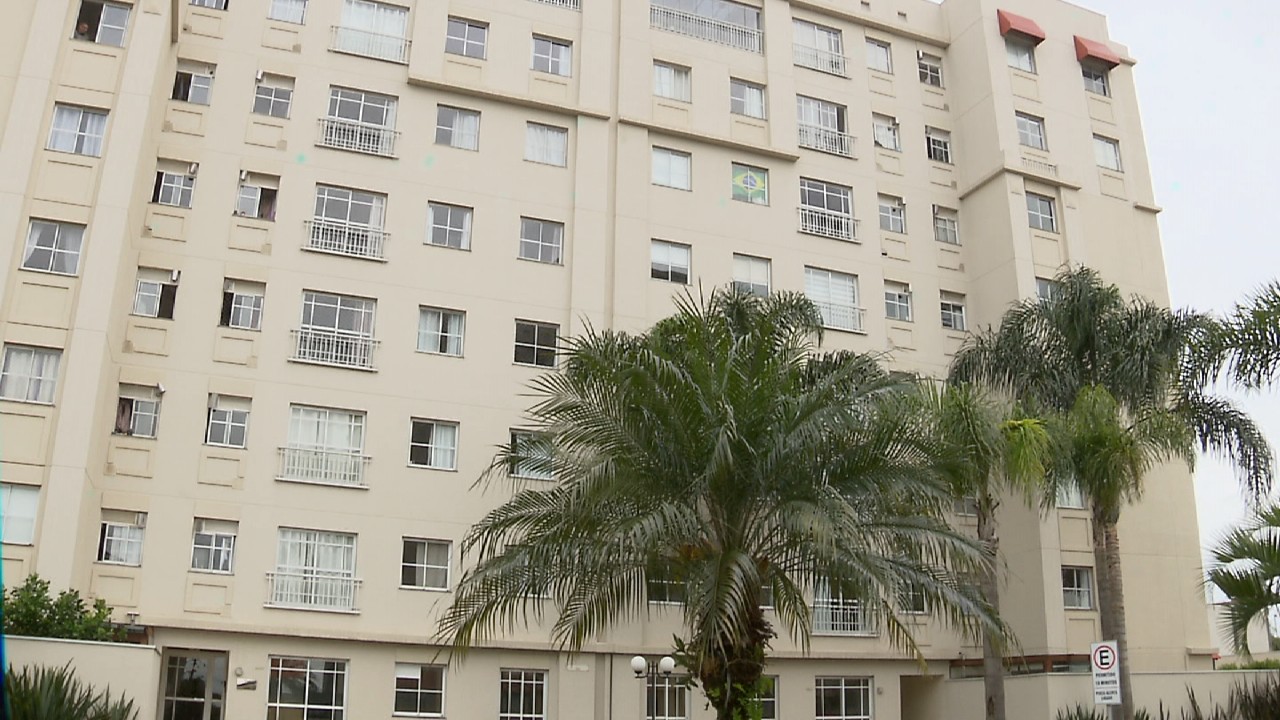 VÍDEO: Suspeitos de furtar apartamentos de luxo em Curitiba são presos