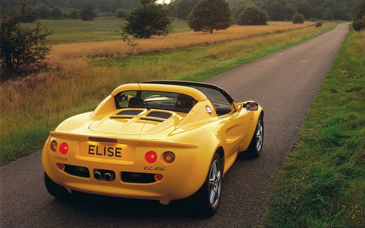 20 curiosidades sobre o Lotus Elise, o carro que já foi até ...