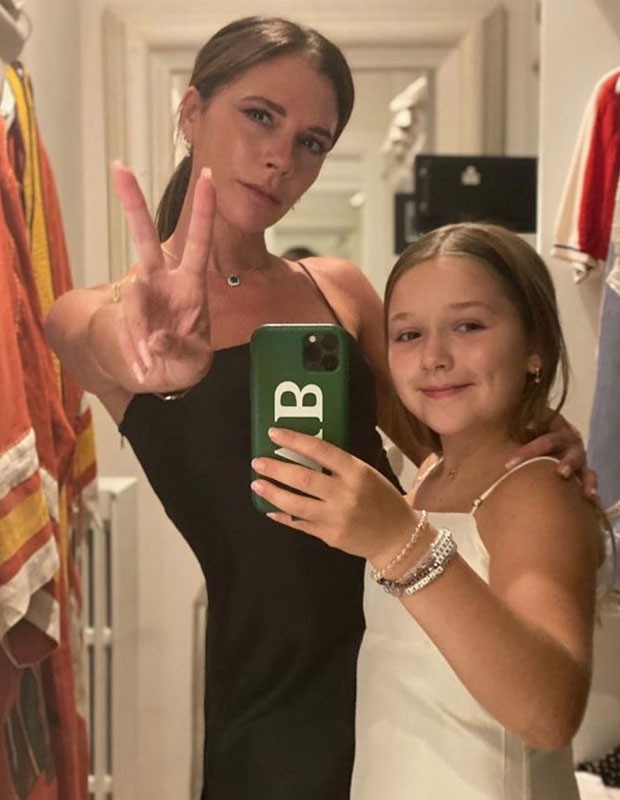 Victoria Beckham e Harper Seven (Foto: Reprodução/Instagram)