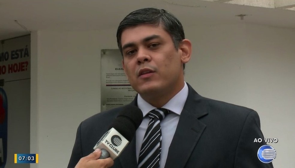 Carlos Terto, presidente da comissão de trânsito da OAB-PI (Foto: Reprodução/ TV Clube)