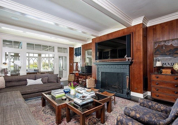 A mansão colocada à venda pelo cineasta J.J. Abrams por US$ 22 milhões (Foto: Divulgação)