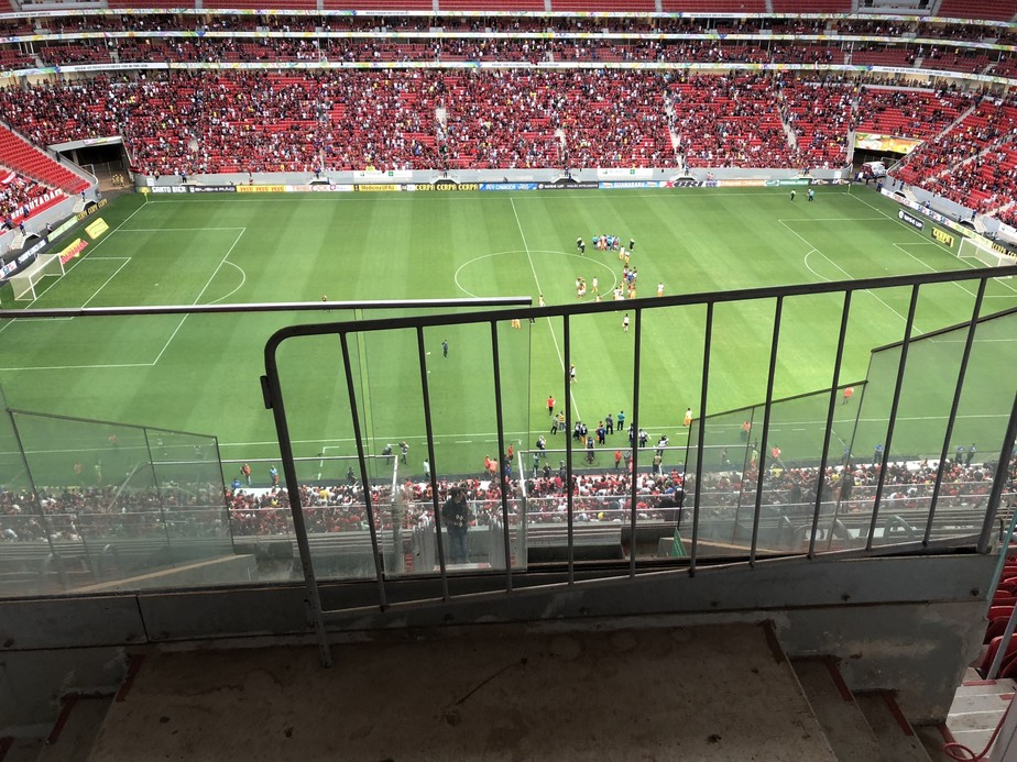 Mais caro da Copa, Mané Garrincha sofre com estado de conservação