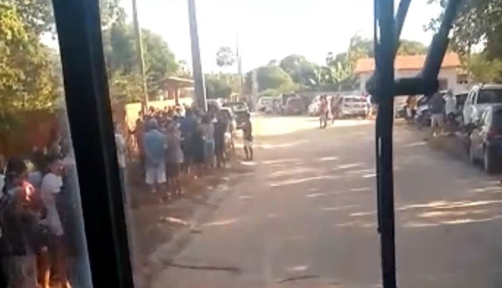 Movimentação intensa no distrito de Belém de Cima, na cidade de Cruz. — Foto: Reprodução