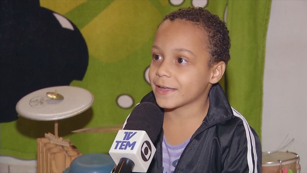 Criatividade de Miguel chamou a atenção de todos da família — Foto: Reprodução/TV TEM