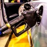 Foto: (Litro de gasolina passa de R$ 7 em alguns locais / Getty Images via BBC)