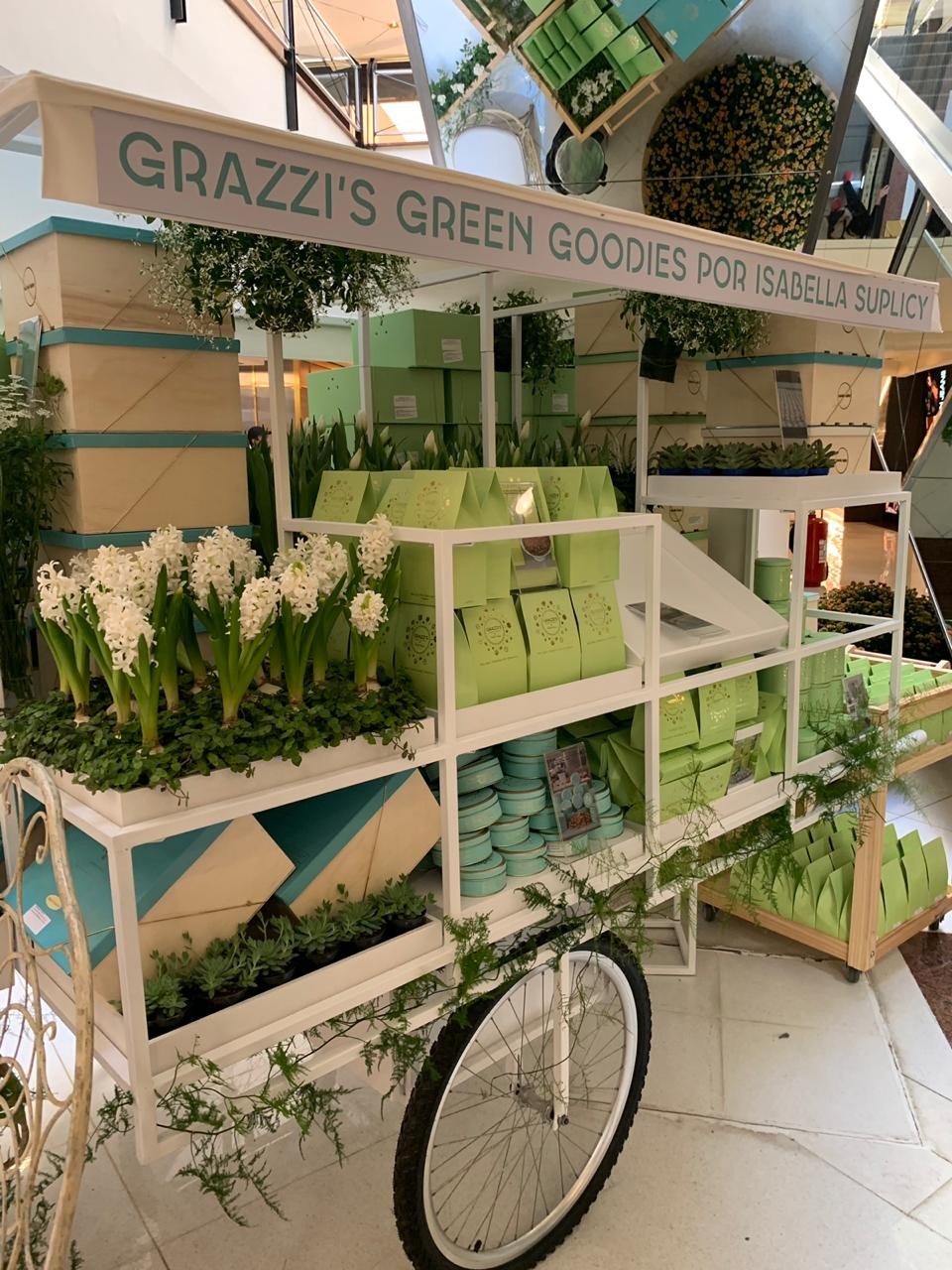 O carrinho da Grazzi's Green Goodies no Shopping Iguatemi (Foto: Divulgação)