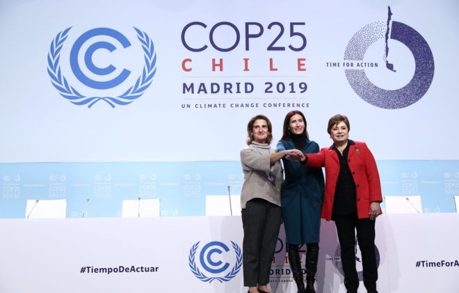 BBC - COP25 será liderado por três mulheres: a ministra espanhola Teresa Ribera, a presidente da conferência Carolina Schmidt e a chefe da ONU para o Clima, Patricia Espinosa (Foto: COP25 via BBC)