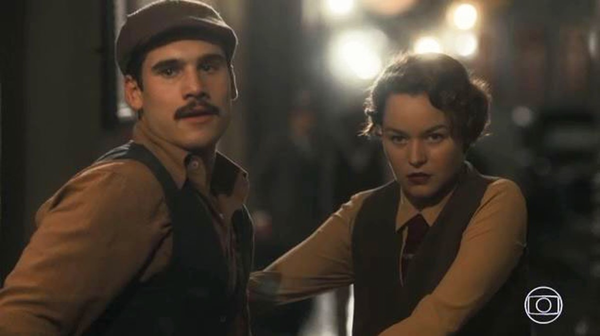 Alfredo e Adelaide vão presos e descobrem que são primos vem por aí