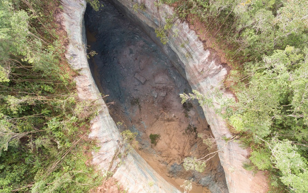 Cratera misteriosa na BA aumentou quase 3 m em 7 dias (Foto: OrtoPixel â€“ SoluÃ§Ãµes com Drones, Geotecnologias e Arquitetura)