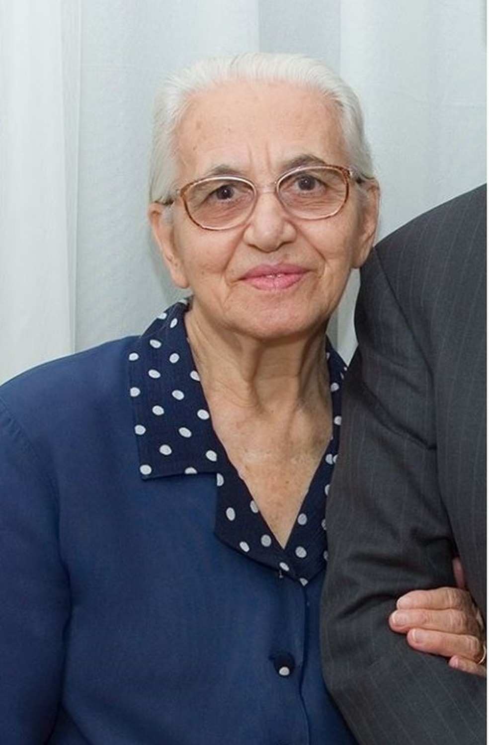 Pastora Nilda de Paula, de 90 anos, teve Covid-19, foi curada e teve alta médica na terça-feira (7) — Foto: Facebook