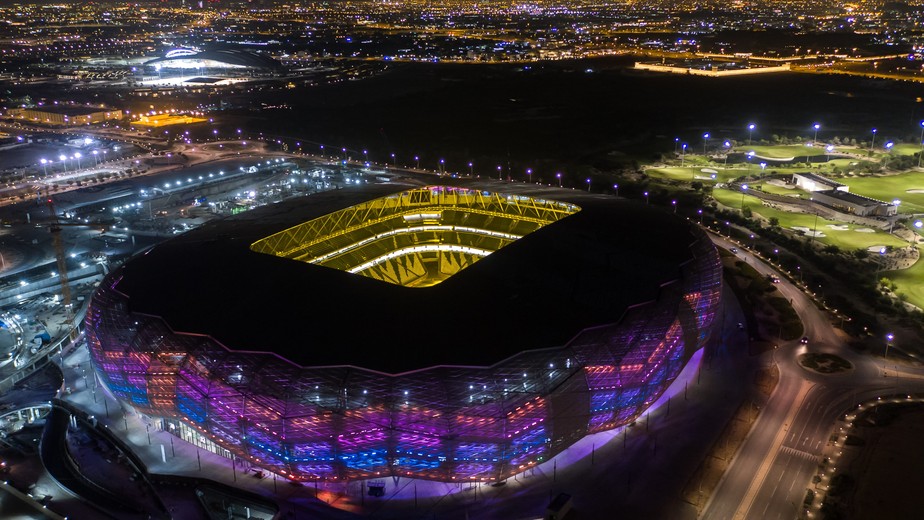 Com Tributo A Profissionais De Saude Catar Inaugura Terceiro Estadio Para A Copa Do Mundo De 2022 Copa Do Mundo Ge