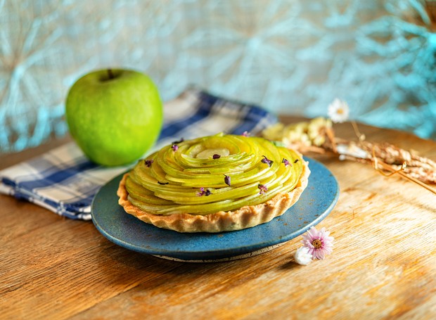 Receita de torta de maçã pronta em 30 minutos (Foto: Tadeu Brunelli / Divulgação)