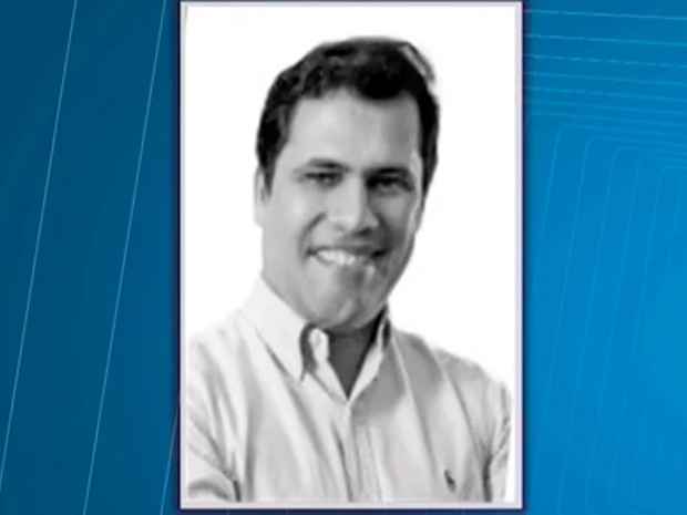 Carlos André, do PTC, vai assumir como prefeito após candidatura ser deferida (Foto: Reprodução/TV Santa Cruz)