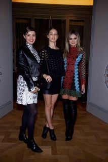 Sophie Charlotte, Laura Neiva e Thassia Naves