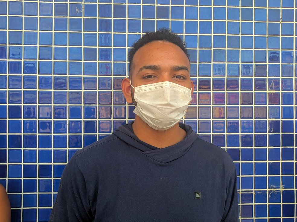 Marcos Vinícius, de 18 anos, pretende vaga para enfermagem — Foto: Bárbara Rodrigues/g1 PI