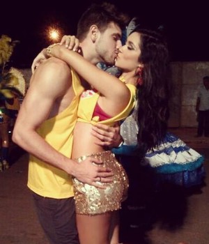 Guilherme Leão e a namorada, a modelo Thais Belmonte. O casal está junto há cinco meses (Foto: Reprodução / Facebook)