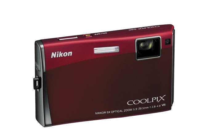 Câmera Digital Nikon Coolpix S60 tem design compacto e tela sensível ao toque (Foto: Divulgação/Nikon)