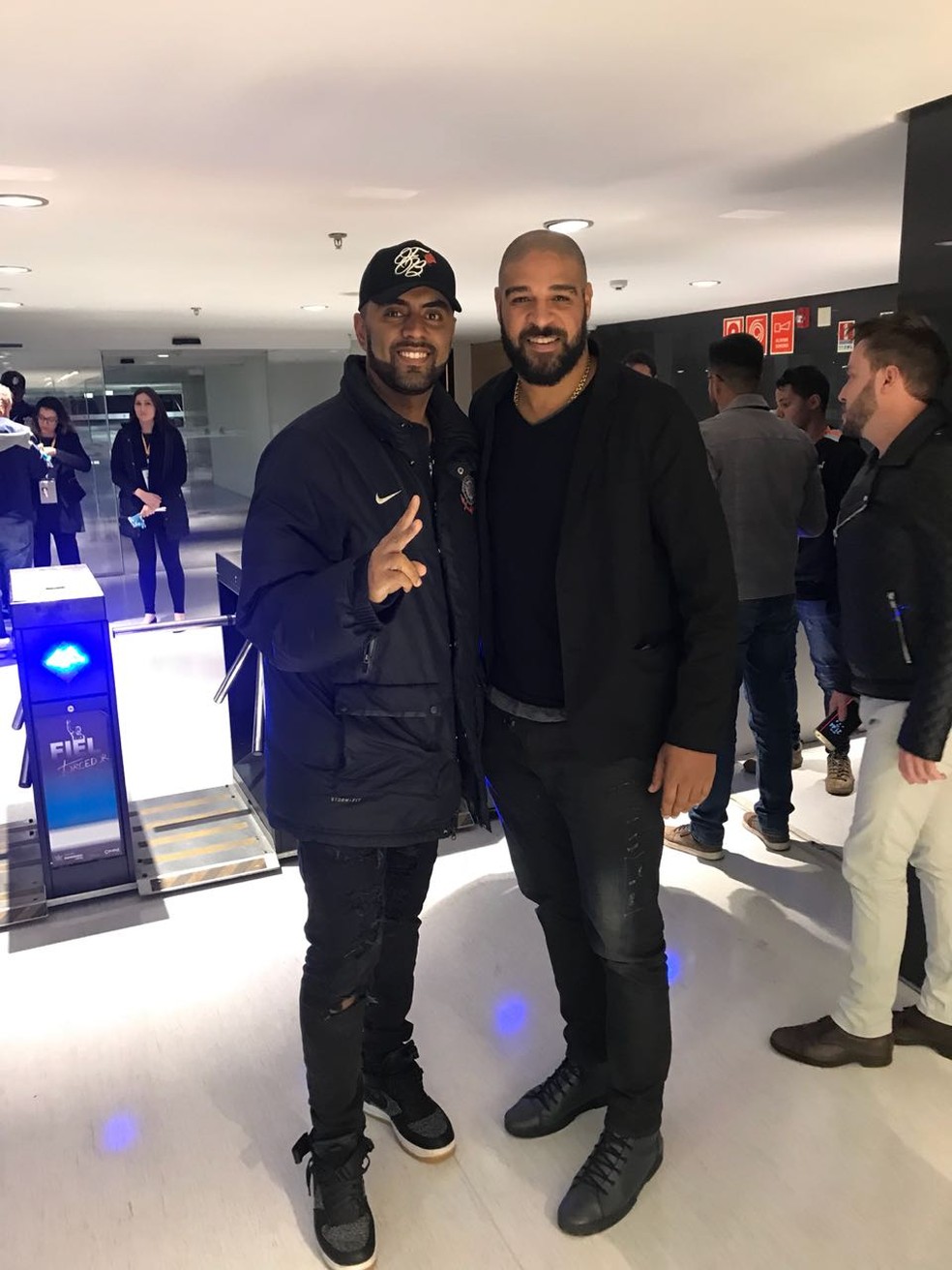 Adriano teve passagem curta pelo Corinthians no inÃ­cio da dÃ©cada (Foto: Arquivo pessoal)