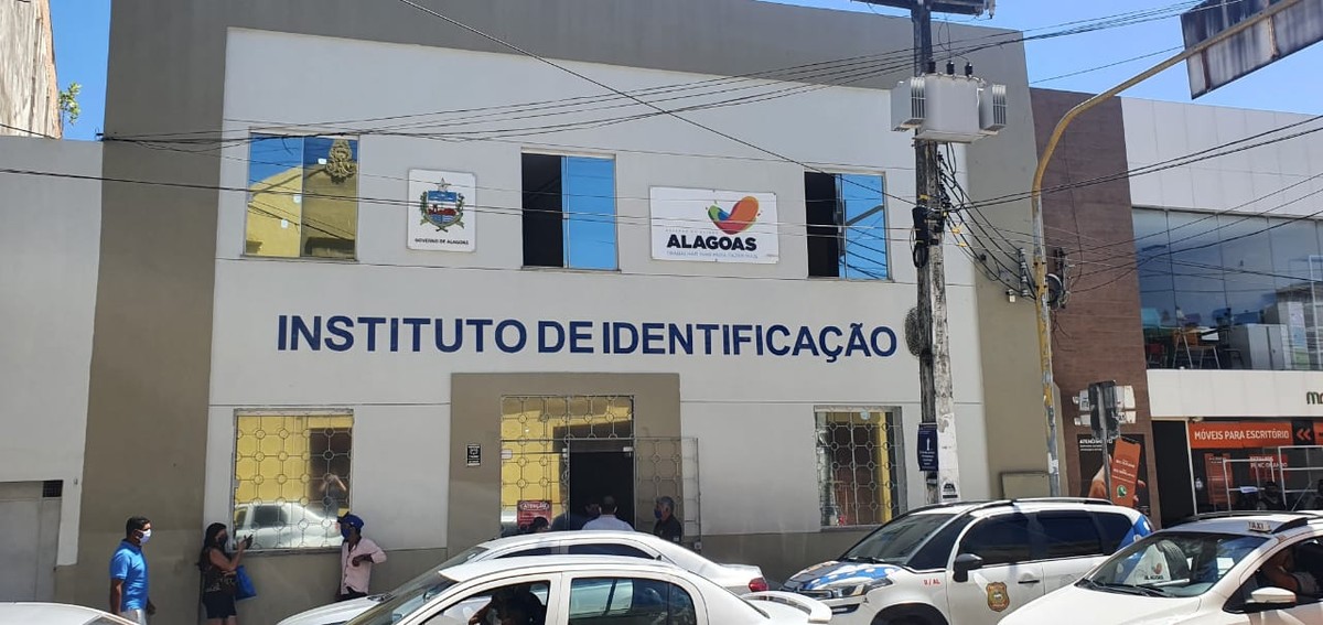 Emissão de carteiras de identidade e mais serviços do Instituto de Identificação de AL são retomados nesta quinta-feira