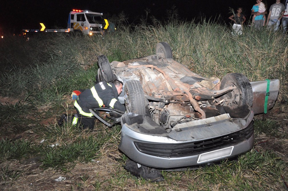 Acidente aconteceu na Rodovia Assis Chateaubriand (Foto: Cristiano Nascimento/FM Metrópole)