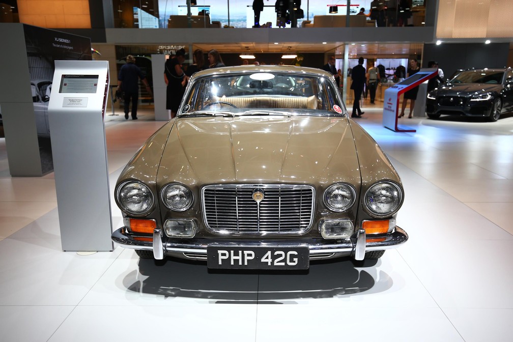Jaguar XJ6 no Salão de Paris 2018 — Foto: Newspress