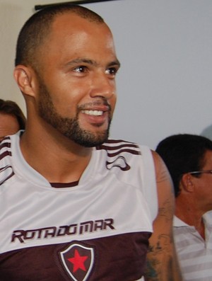 Genivaldo, goleiro do Botafogo-PB (Foto: Lucas Barros / Globoesporte.com/pb)