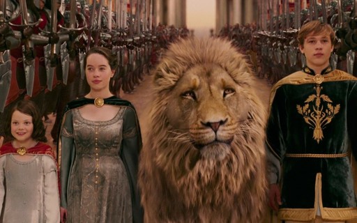 Com ants anos vcs descobriram que o ator do aslan (narnia) tb fez