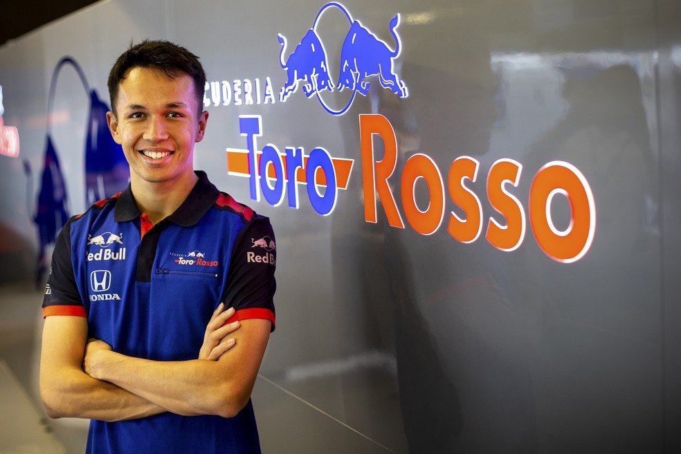 Alexander Albon será piloto da STR na temporada 2019 da F1 — Foto: Getty Images