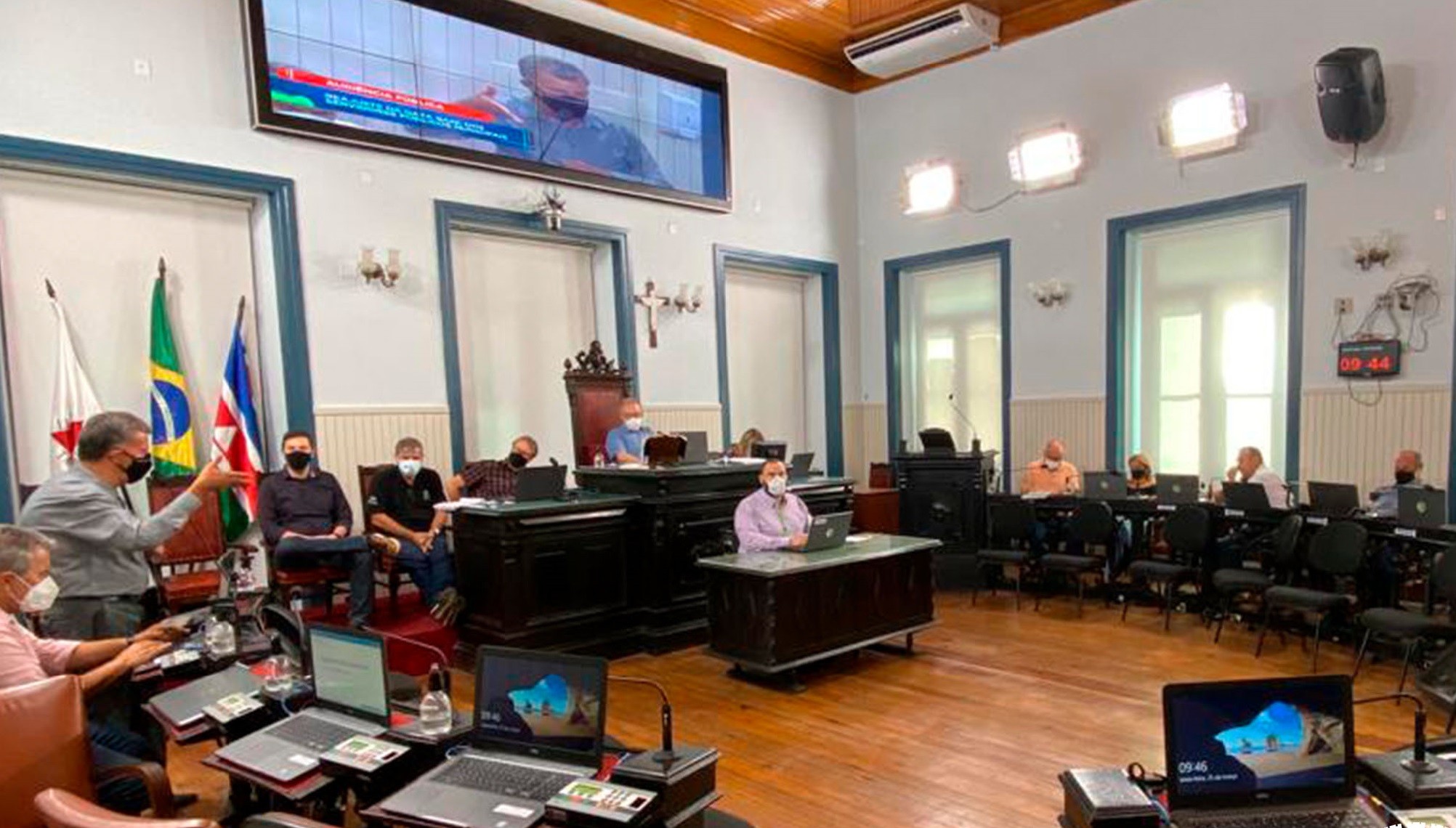 Durante audiência sobre reajuste de servidores públicos de Juiz de Fora secretário ressalta que negociação está em andamento